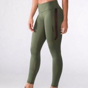 VIRUS Leggings Army Green Size Small